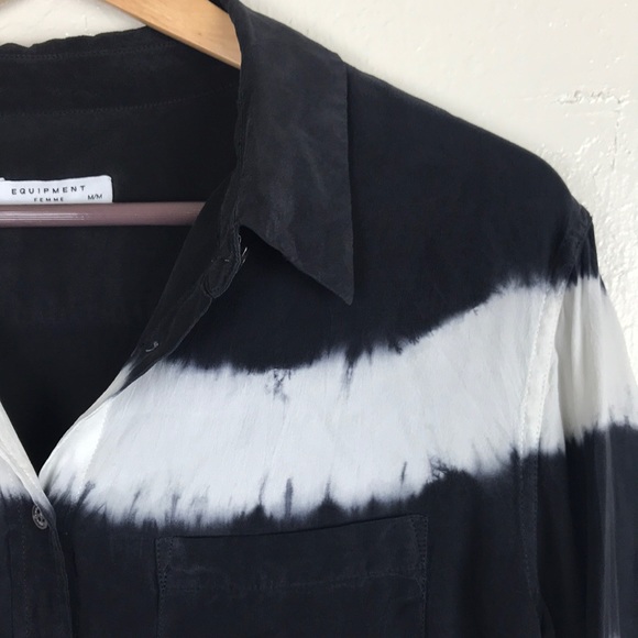 Equipment Femme Reese LS Silk Button Down Shirt - Picture 4 of 6